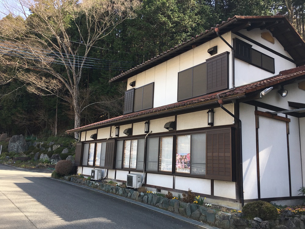 ゆるキャンの志摩リンの家は下部小学校中学校跡近くにあります ゆるキャン聖地巡礼の旅